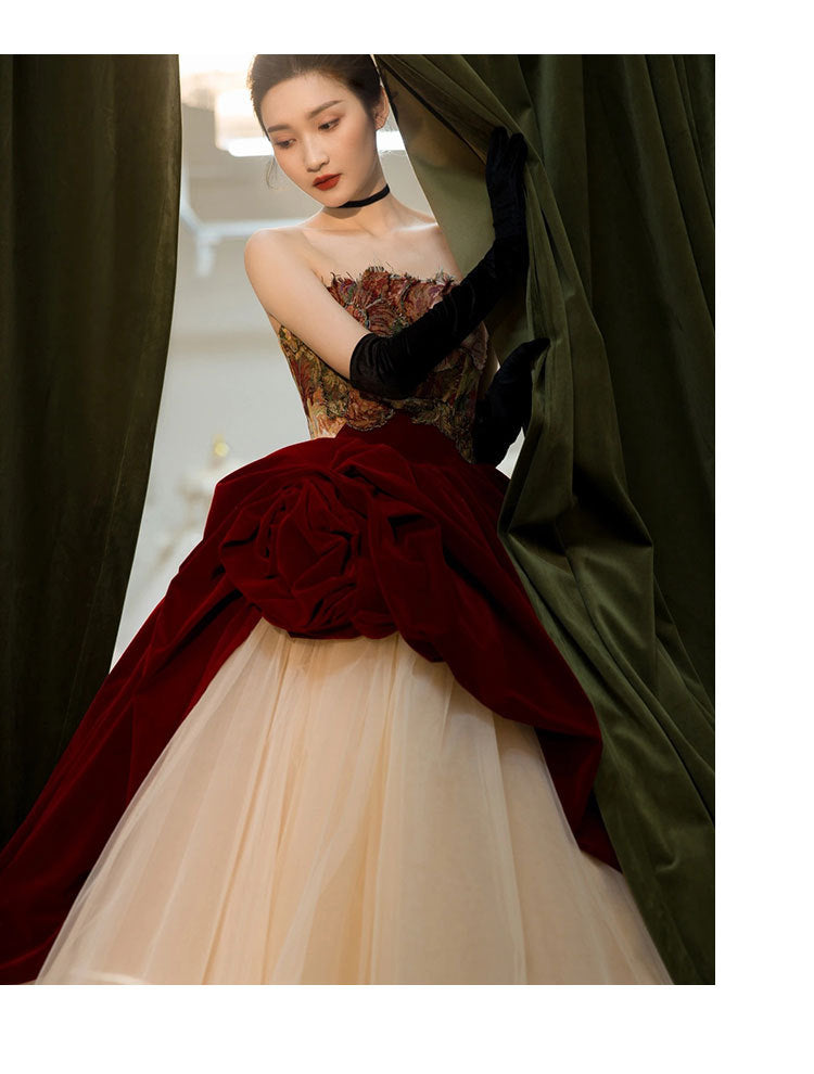 Gorgeous Ball Gown Wedding Party Dresses/Evening Dresses with Bustle