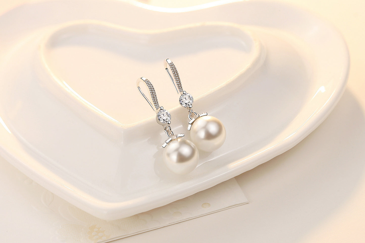 Fashion Floral Beaded Pearl Sterling Silver Fish Hook Earrings