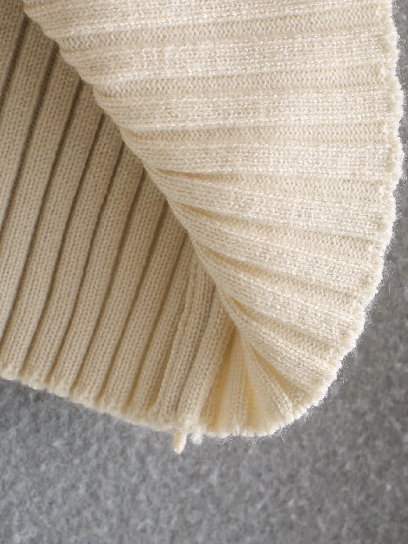 Sexy Off The Shoulder Knitting Long Sleeves Sweaters