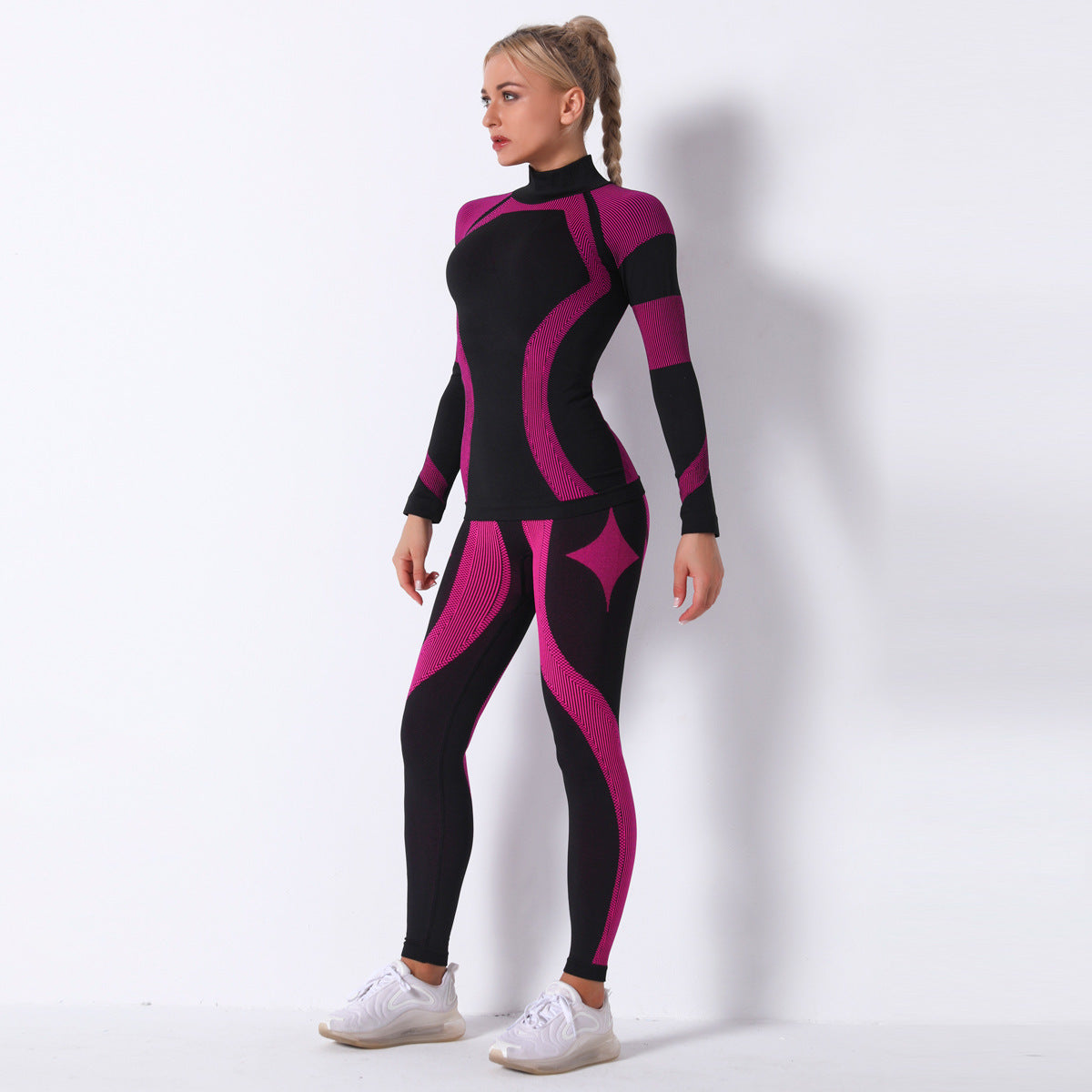 Fashion Striped Knitted Sports Suits for Women