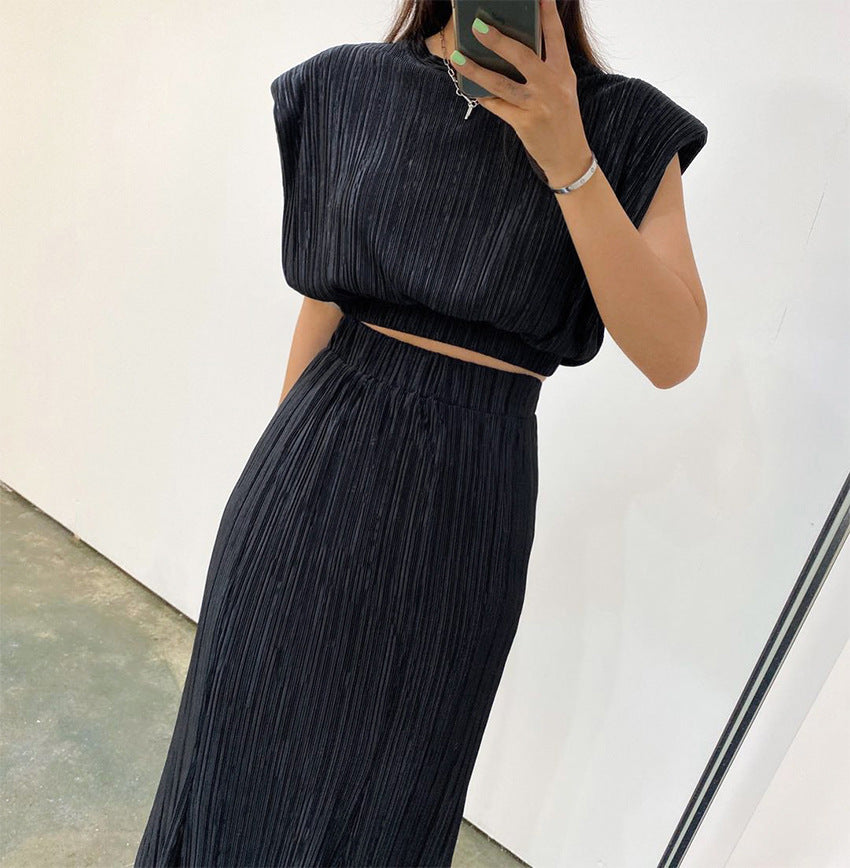 Fashion Sleeveless Tops and Long Skirts for Women