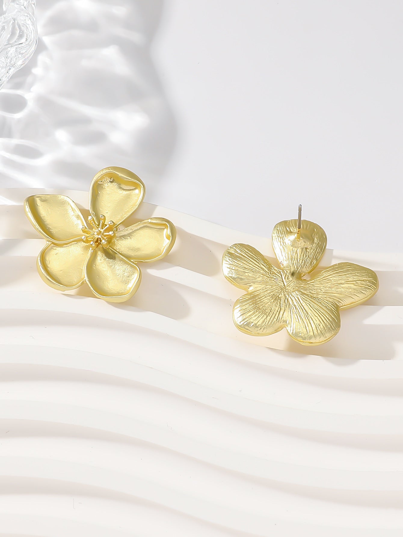 Fashion Metal Texture 3D Five-petal Flower Stud Earrings