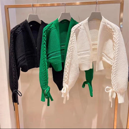 Sweety V Neck Knitted Short Sweaters
