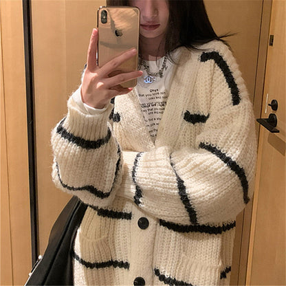 Fashion Long Sleeves Knitted Cardigan Coats