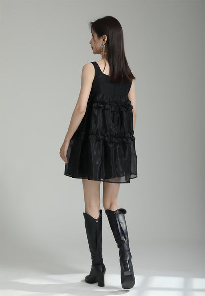 Designed Spaghetti Straps Black Short Dresses