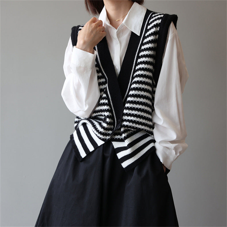 Vintage Designed Striped Knitted Top Vest