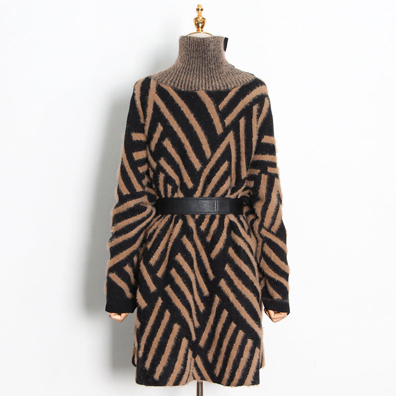 Fashion Designed Stand Collar Long Sleeves Knitted Sweaters with Belt
