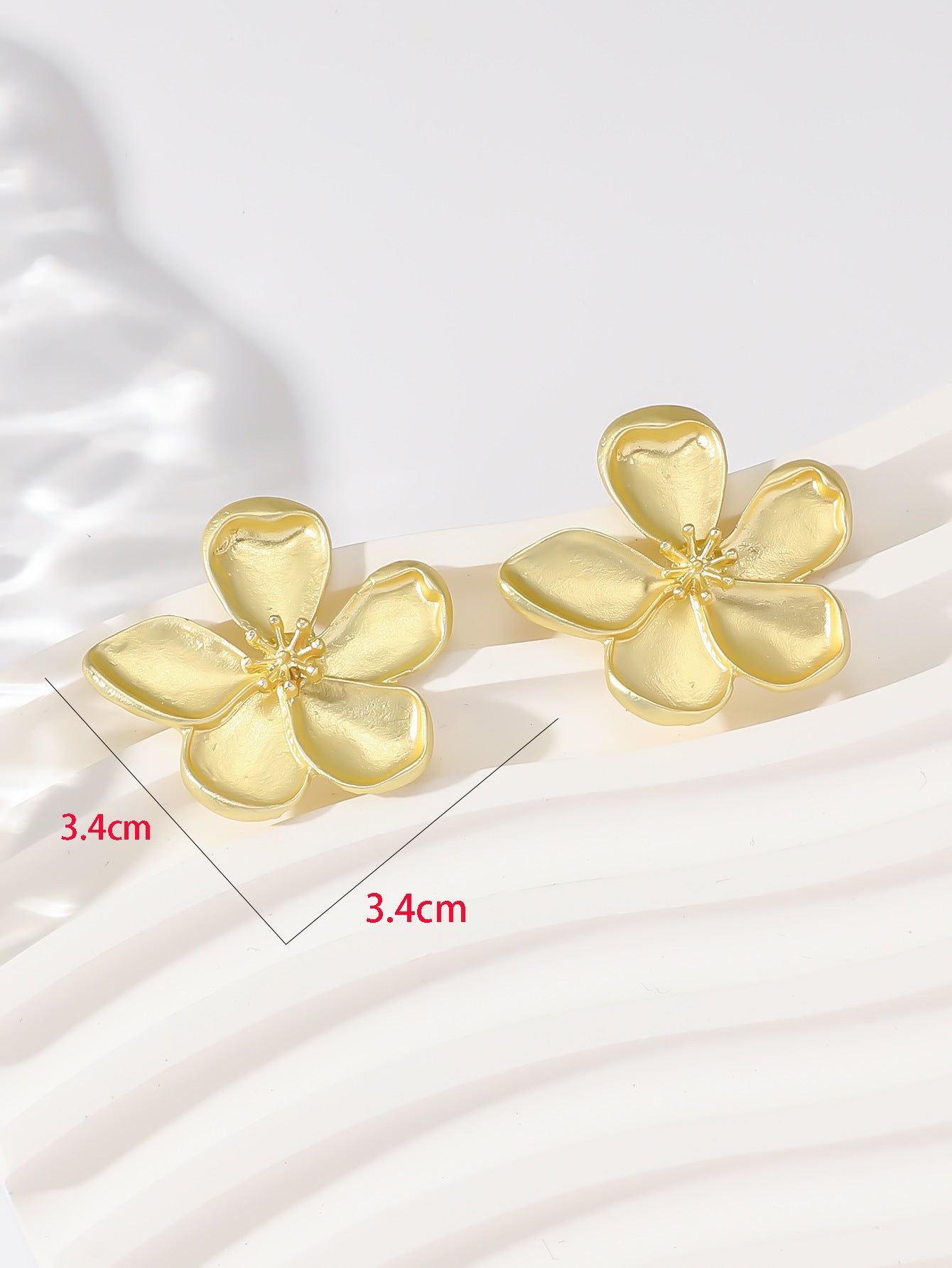 Fashion Metal Texture 3D Five-petal Flower Stud Earrings