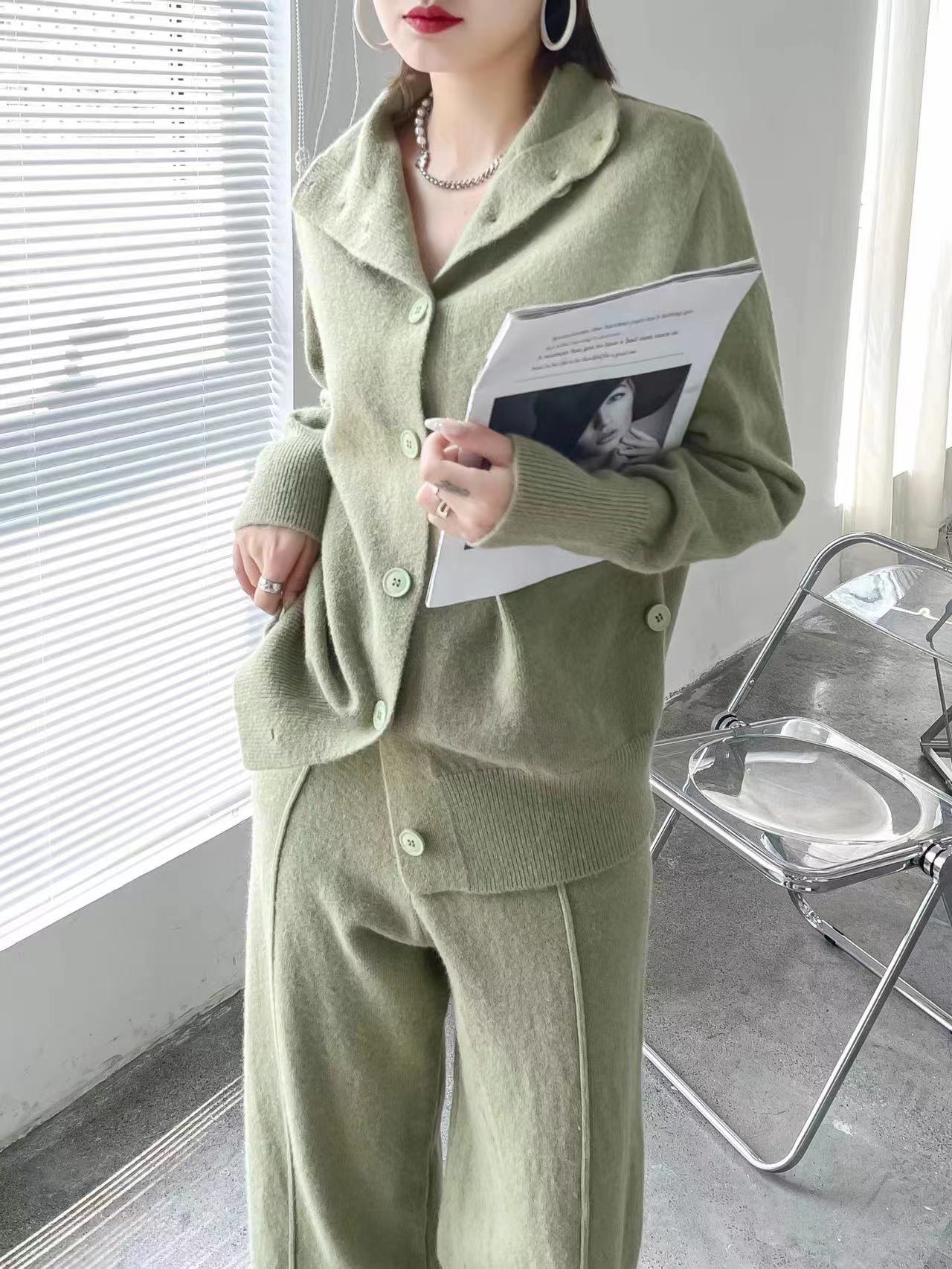 Fashion Two Pieces Knitted Suits for Women