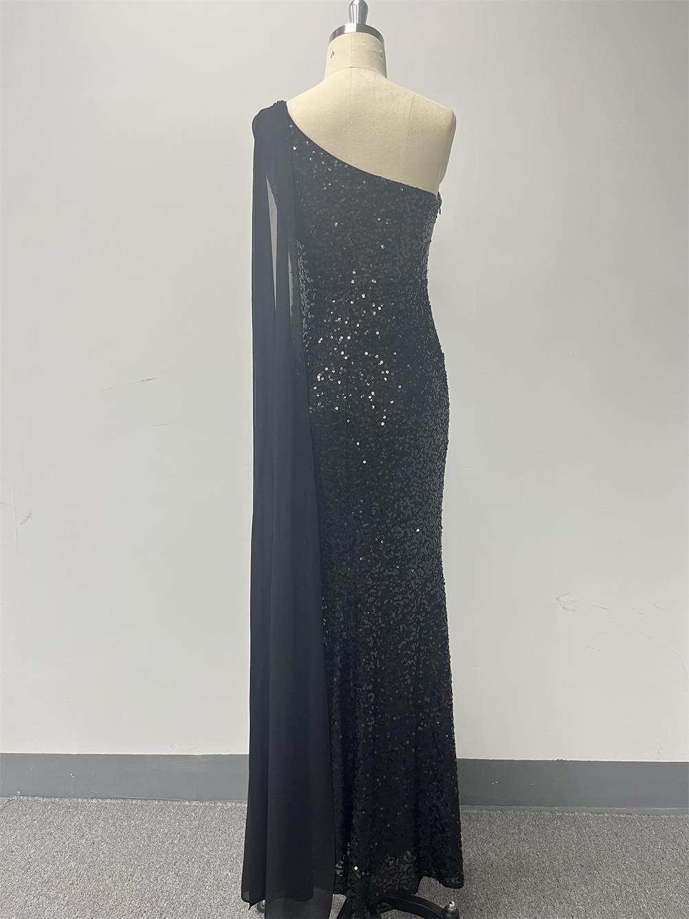 Sexy Off The Shoulder Black Long Evening Dresses