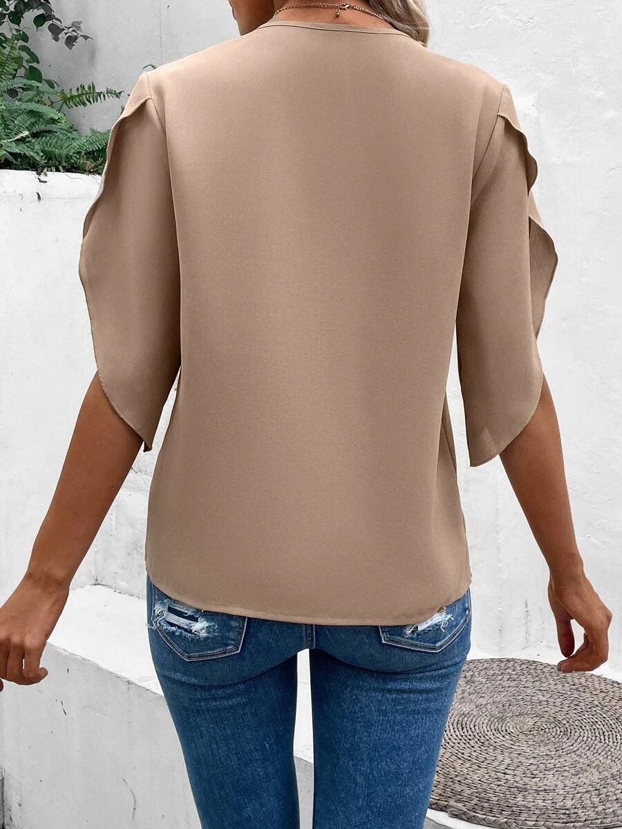 Summer Women's Solid Color Lace V-neck Horn Sleeve Loose Shirt Blouse