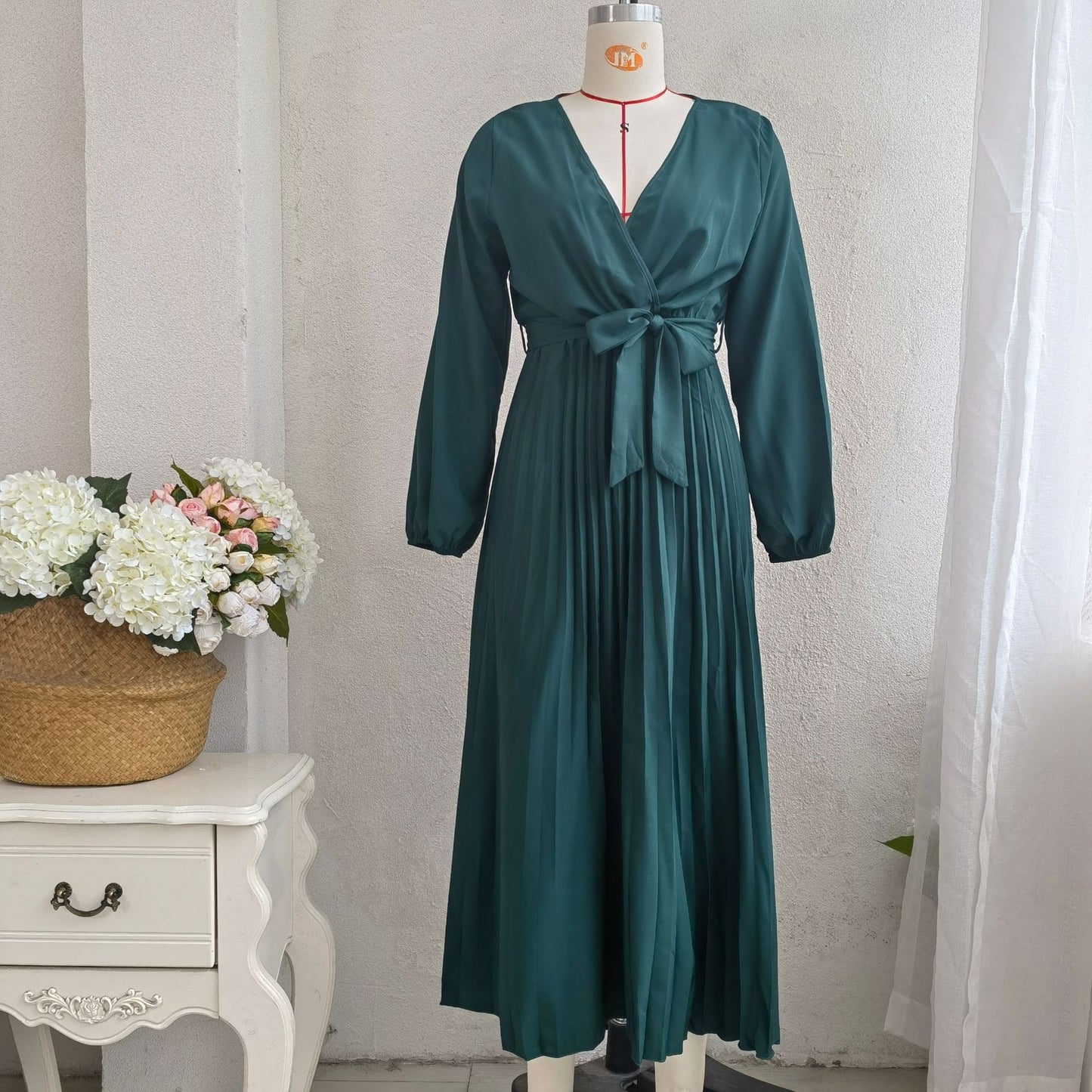 Classy V Neck Long Sleeves Midi Dresses