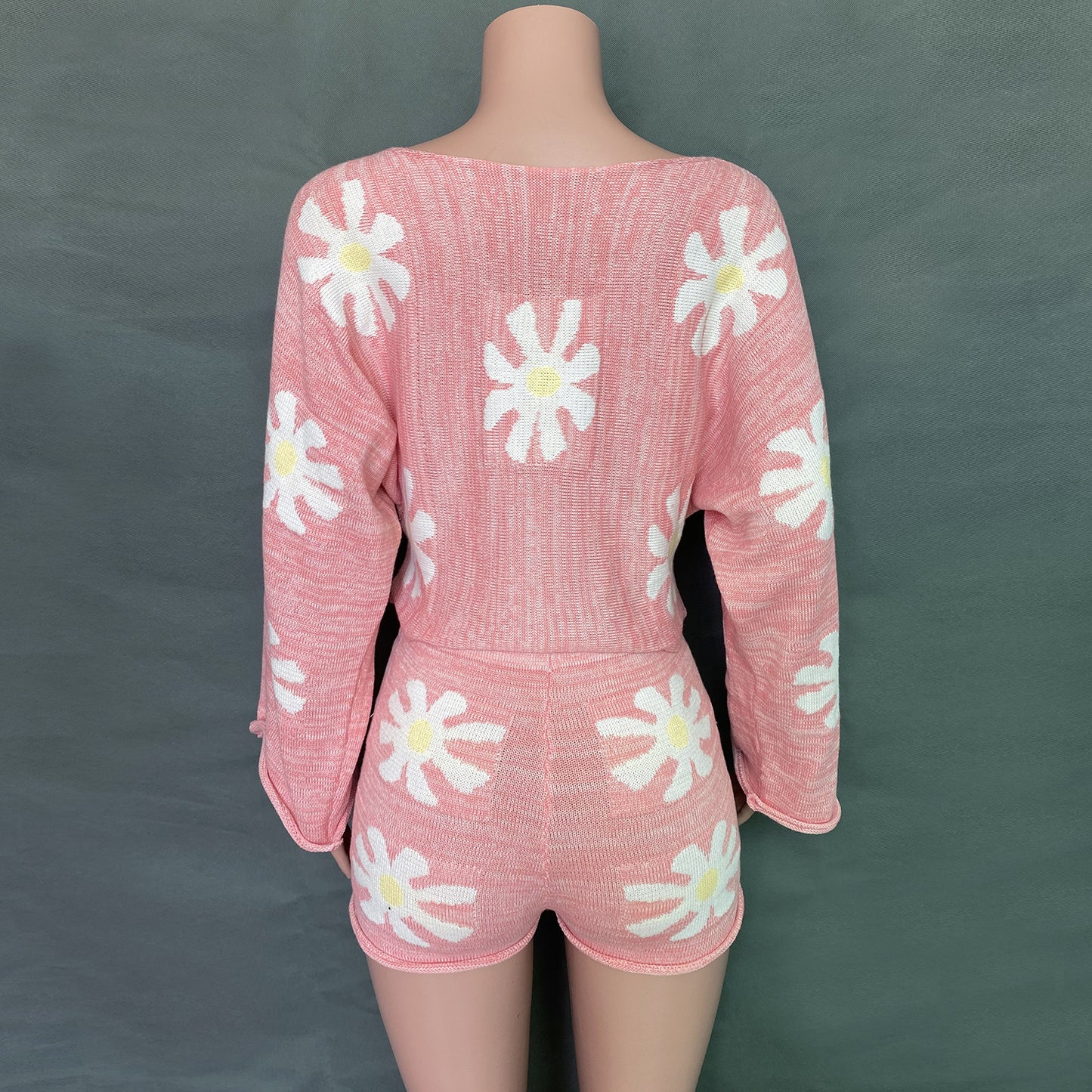 Fashion Colorful Flower Knitted Suits