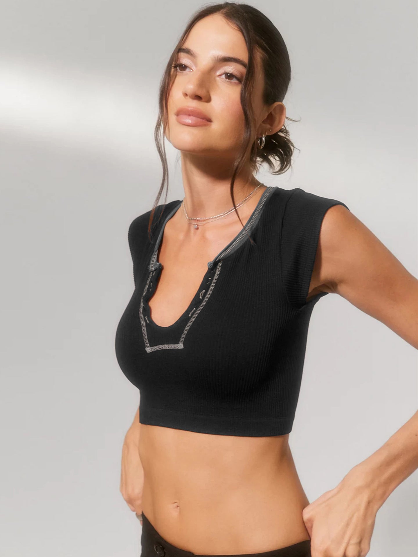 Sexy Designed Midriff Baring Knitted T Shirts