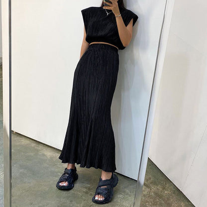 Fashion Sleeveless Tops and Long Skirts for Women
