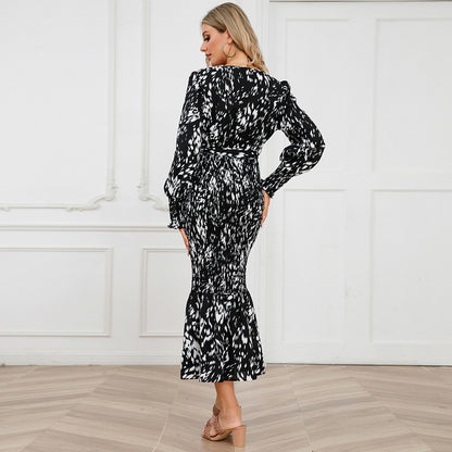 Elegant V Neck Floral Print Mermaid Long Dresses