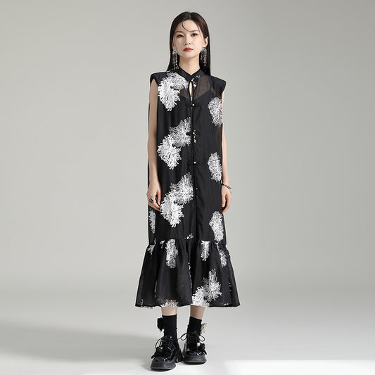 Vintage Embroidery Sleeveless Long Black Dresses with Belt