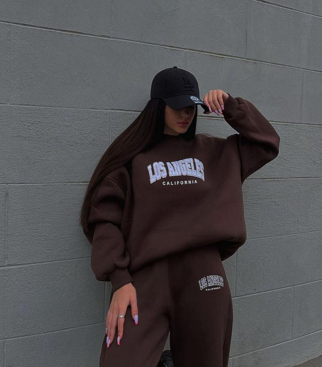 Casual Fashion Long Sleeves Hoodies and Sports Pants