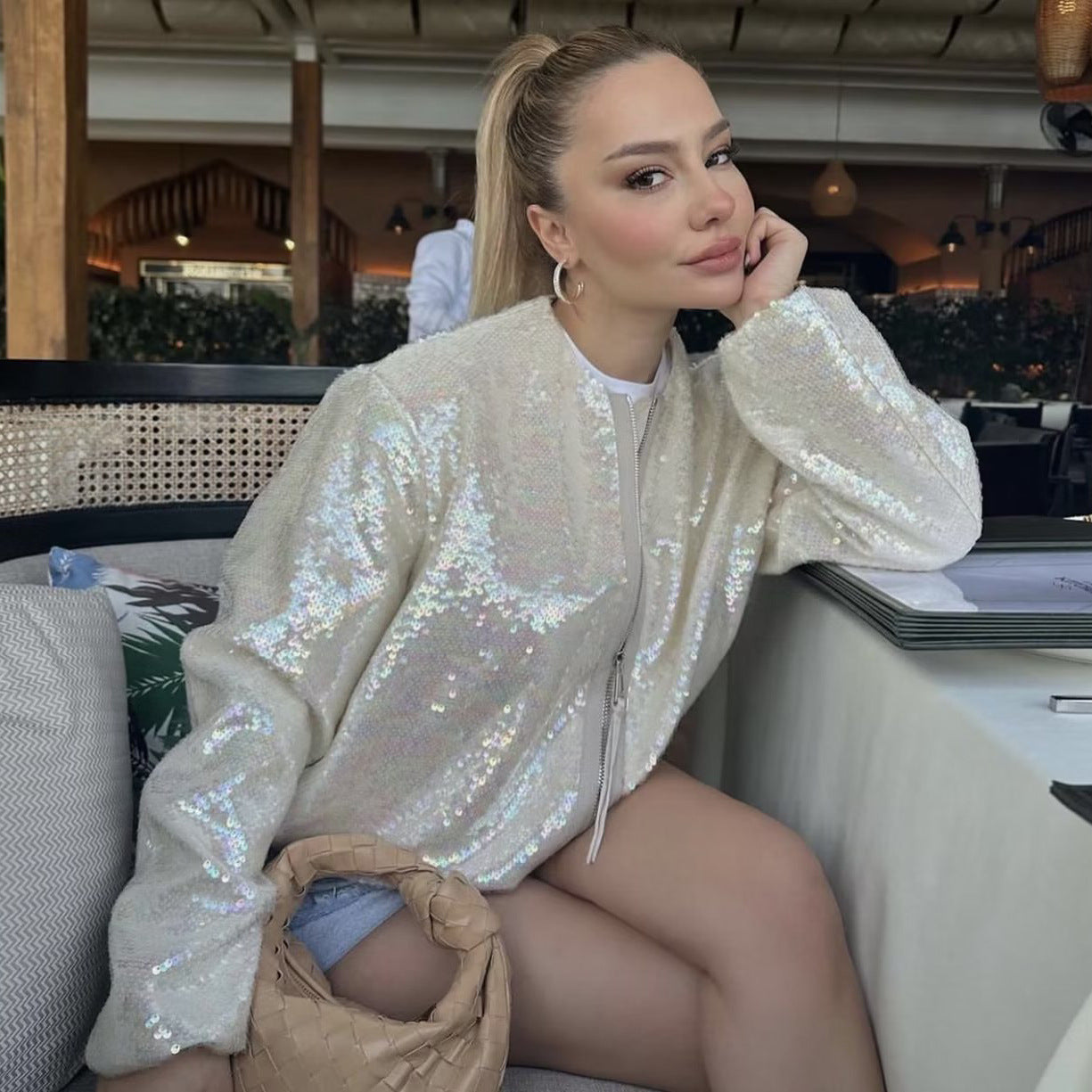 Fashion Sequined Round Neck Top Coats