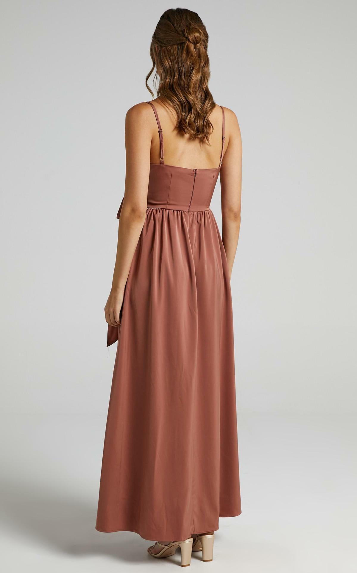 Sexy Satin Sleeveless Party Dresses
