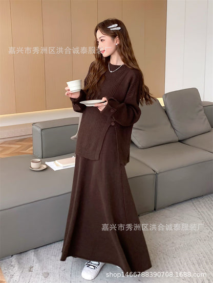 Casual Round Neck Knitted Sweaters & Split Front Skirts