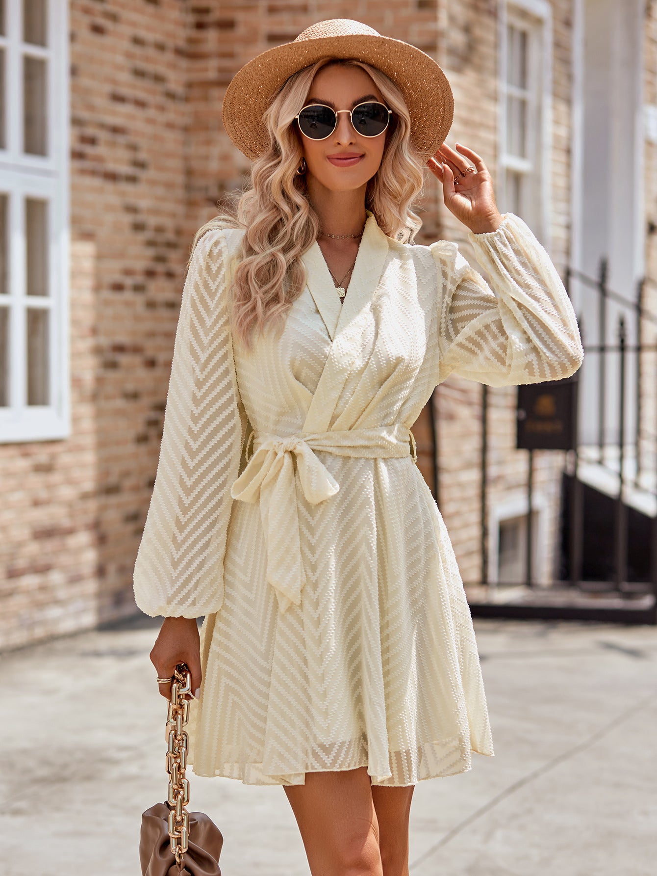 Fashion V Neck Long Sleeves Short Dresses
