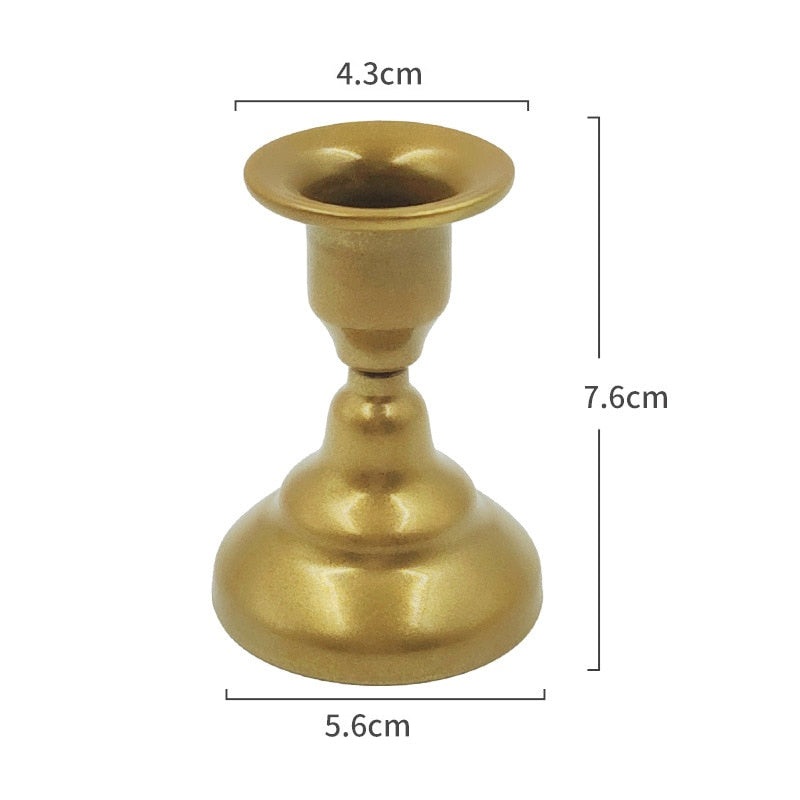 Creative Candle Holder Home Decor Metal Candlestick Retro Desktop Ornaments Indoor Wrought Iron Wedding Adornment Bougeoir