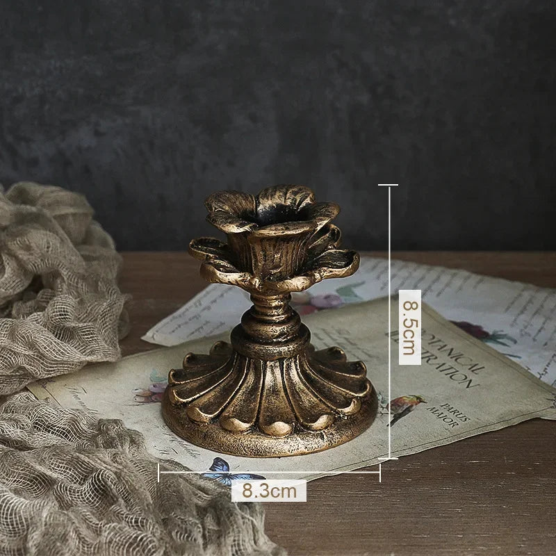 1Pc Antique Candlestick Resin Candle Accessory Retro Candle Holder French Candle Sconce Nostalgic Candlestick Home Decor GiftsWF