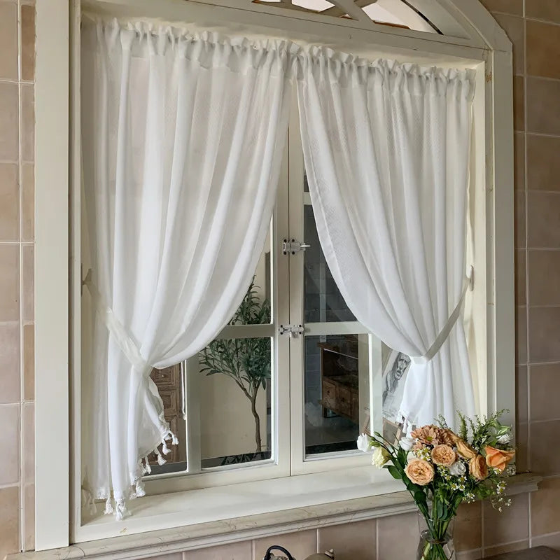Korean style window screens are opaque and perforated-free. hook and loop curtains, bay windows, balcony floor-to-ceiling window