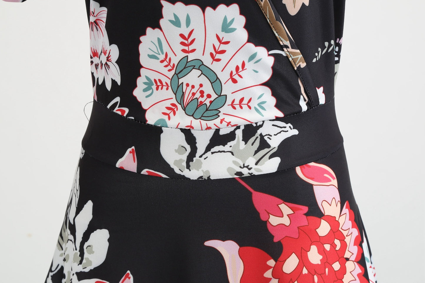Vintage Deep V Neck Short Sleeves Dresses