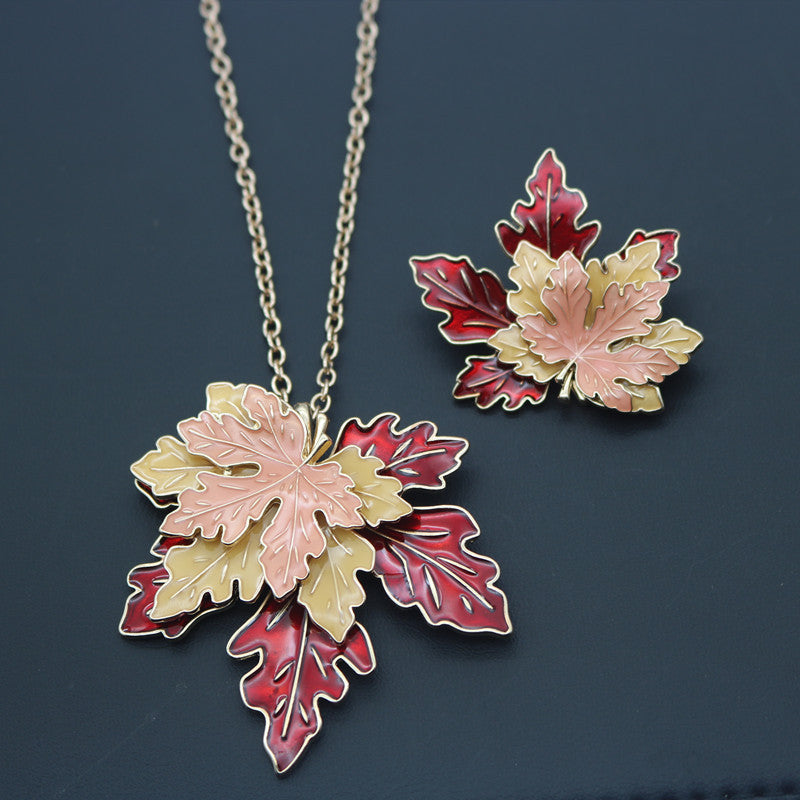 Vintage 3D Maple Leaves Necklaces and Brooch