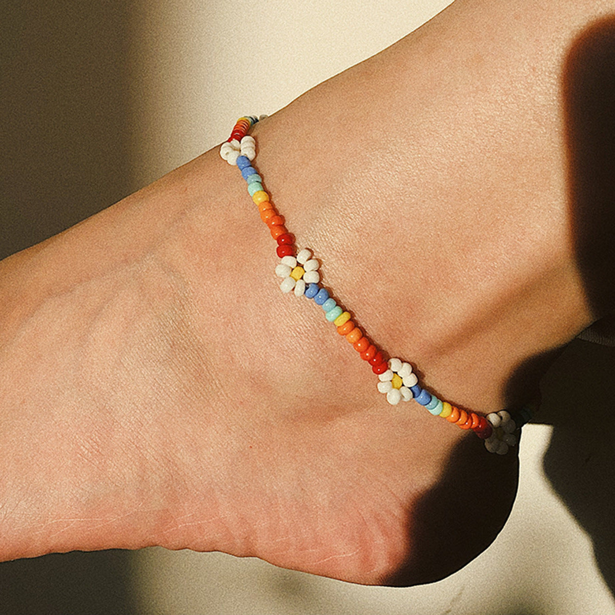 Handmade Colorful Beads String Daisy Design Necklaces for Women