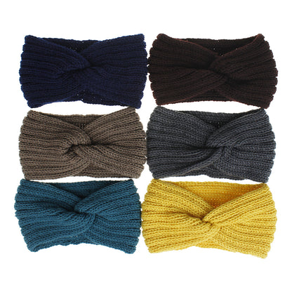 Women Sporting Knitting Headbands (Buy one Get One)