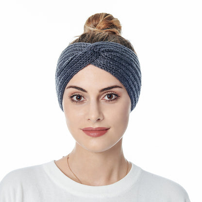 Women Sporting Knitting Headbands (Buy one Get One)