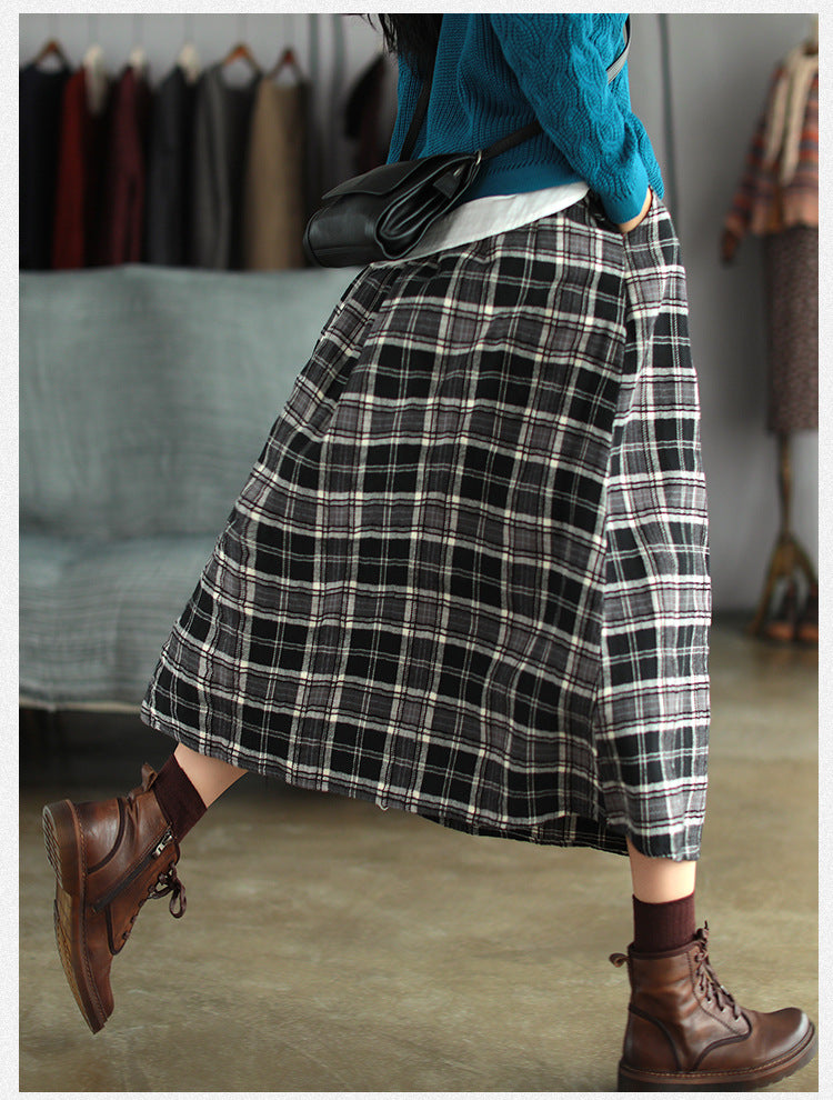 1980s Vintage Women Skirts