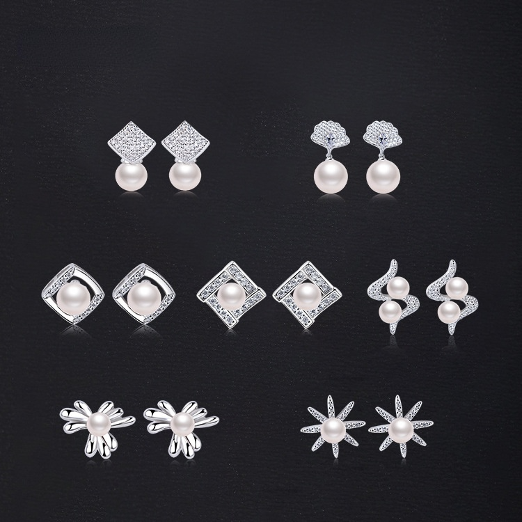 Desined Pearl Sterling Silver Earrings Studs for Women