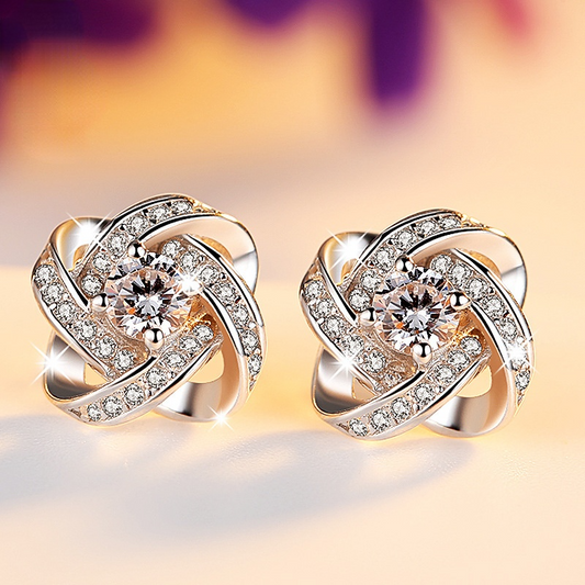 Snowflake Designed Sterling Silver Earring Studs