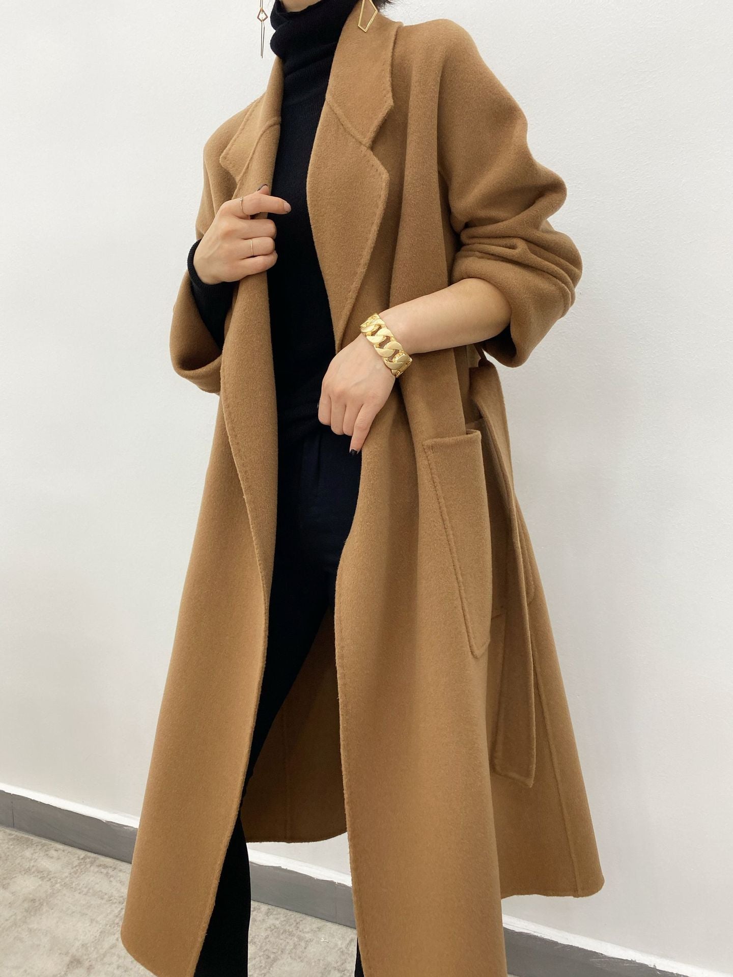 Luxury Designed Winter Woolen Overcoats for Women
