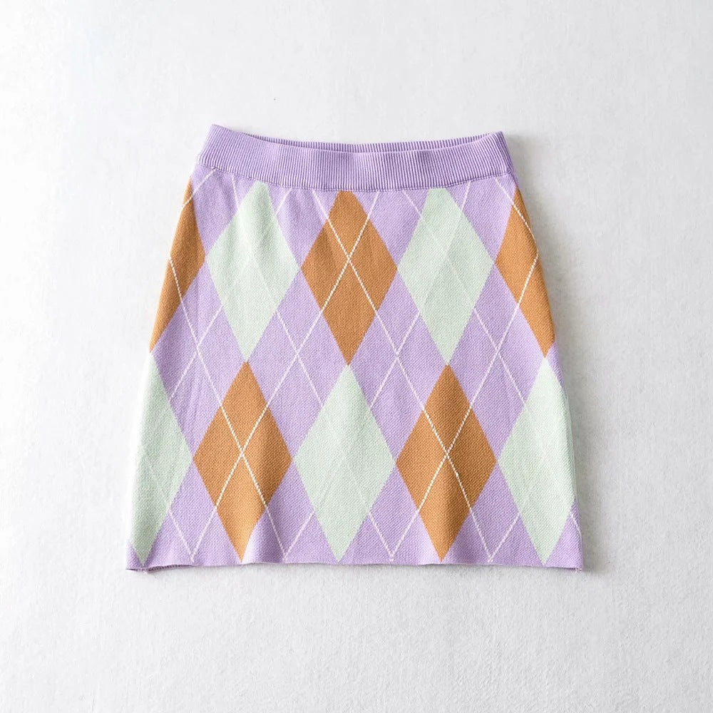 Elegant Midriff Baring Short Tops and Mini Knitting Skirts