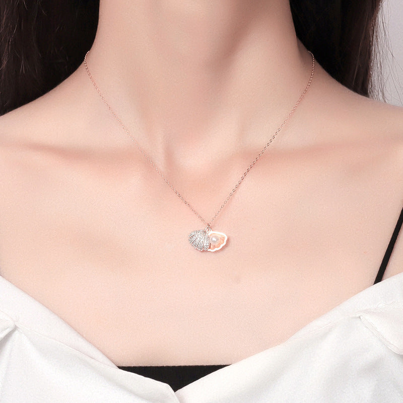 Women Fan Shaped Pearl Sterling Sliver Necklace