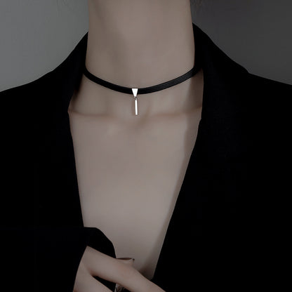 Black Leather Simple Style Necklace for Women