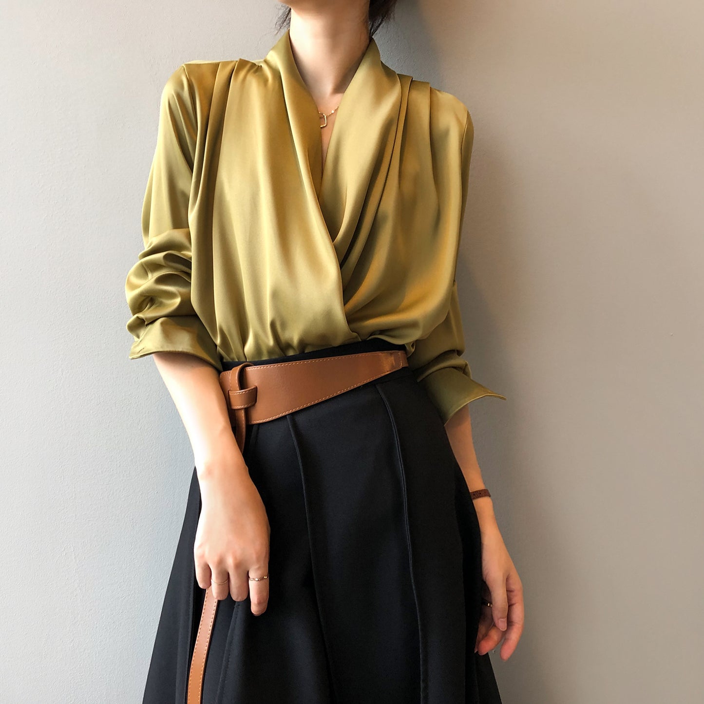 Elegant Satin Long Sleeves Office Lady Shirts