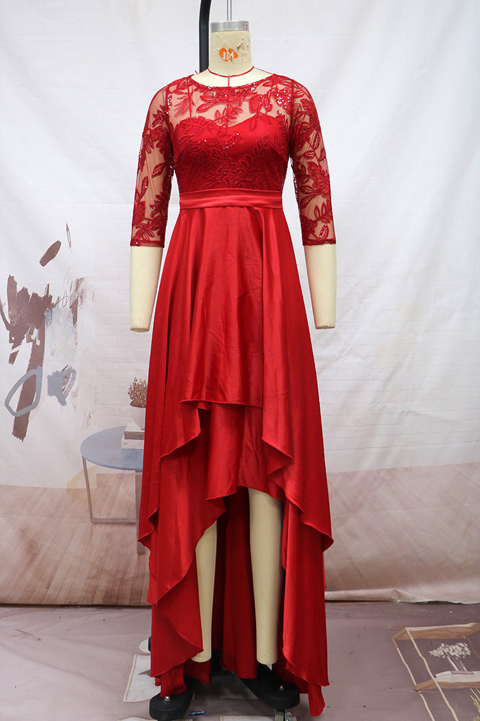 Elegant Lace Party Dresses with Brush Tail
