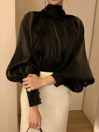Black and White High Neck Women Long Sleeves Shirts