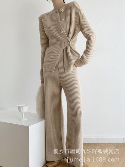 Designed Knitted Tops and Wide Legs Pants for Women