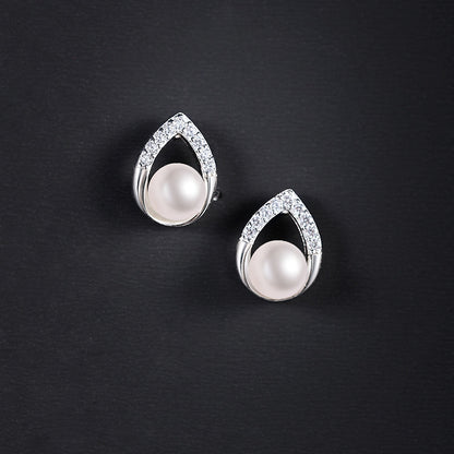 Desined Pearl Sterling Silver Earrings Studs for Women