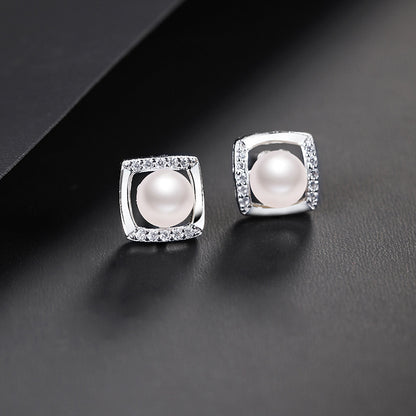 Desined Pearl Sterling Silver Earrings Studs for Women