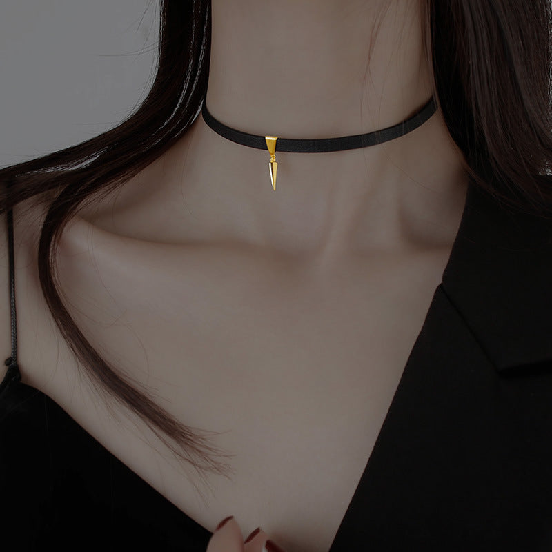 Black Leather Simple Style Necklace for Women