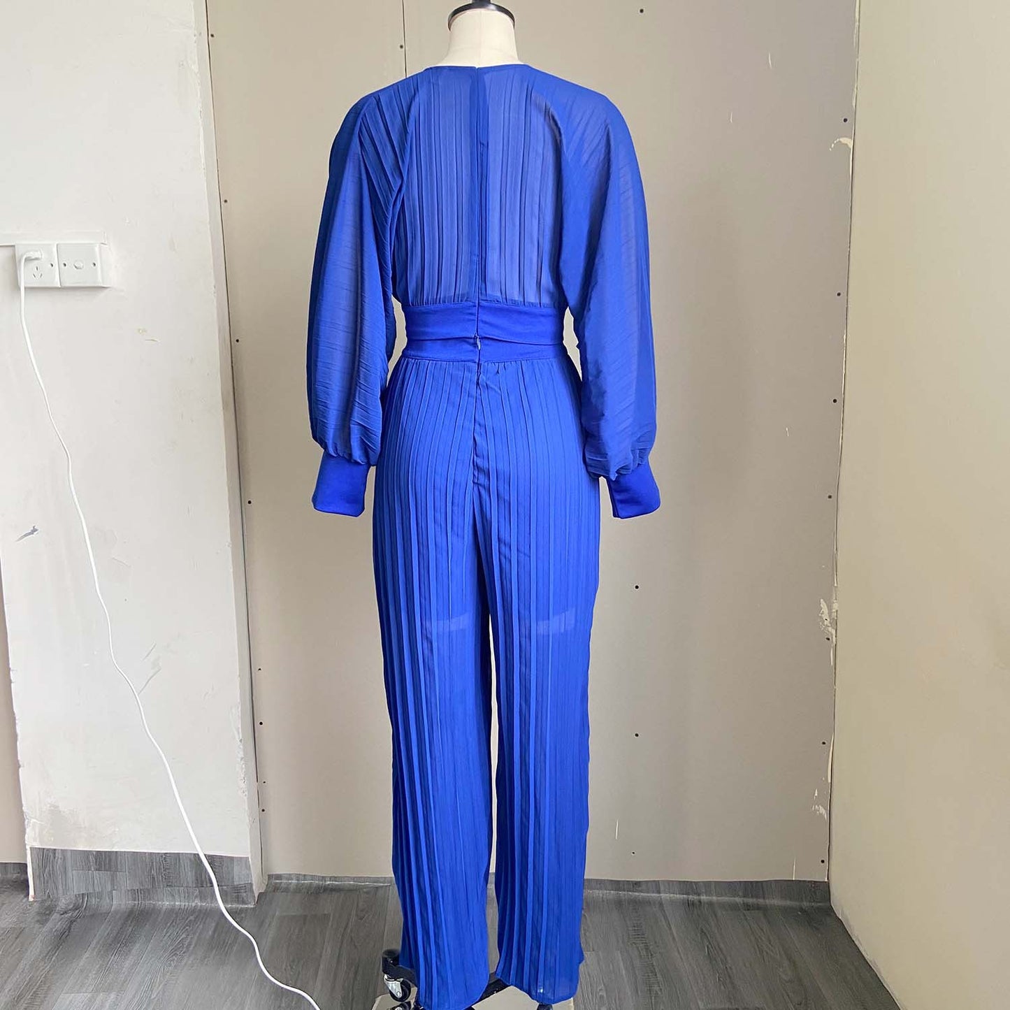 Sexy Women Two Pieces Long Sleeves Short Tops and Wide Legs Pants
