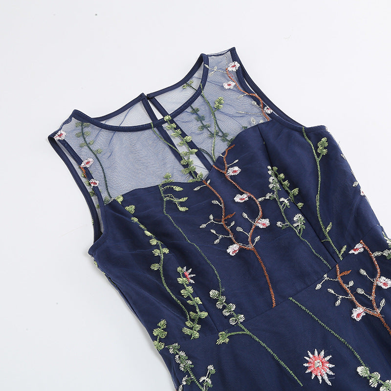 Vintage Sleeveless Embroidery Dresses